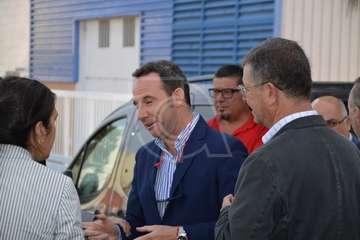 El Cabildo comprueba las obras en el polígono de Cruz de La Gallina y Salinetas (Foto TA)